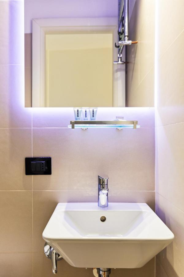R.C. Cappellari Loft Campo De' Fiori Apartment โรม ภายนอก รูปภาพ